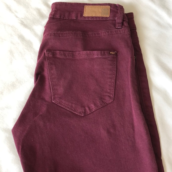 High waisted burgundy jeggings - Picture 2 of 3